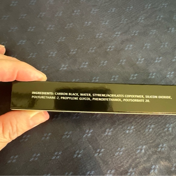 Beauty Vaulte Eyeliner • Black • 0.6 ML - Picture 5 of 8